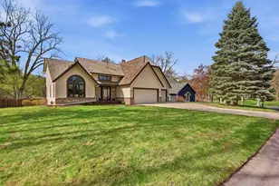 1363 Chatterton Rd, Eagan, MN 55123 - Photo 3