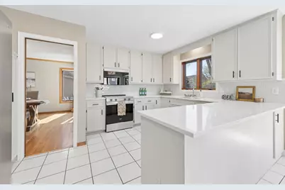 1363 Chatterton Road, Eagan, MN 55123 - Photo 17