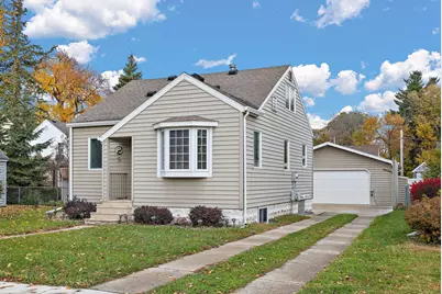 402 11th Avenue SW, Austin, MN 55912 - Photo 1