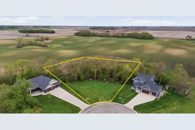 552 Leonard Street, Hawley, MN 56549 - Photo 1