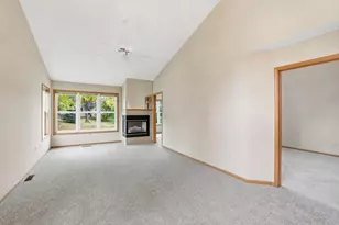 700 Leroy Ln, River Falls, WI 54022 - Photo 5