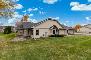 700 Leroy Ln, River Falls, WI 54022 - Photo 21