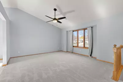 875 18th Street SE, Owatonna, MN 55060 - Photo 5