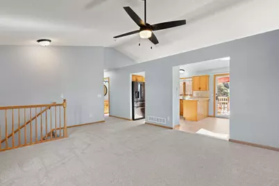 875 18th Street SE, Owatonna, MN 55060 - Photo 7