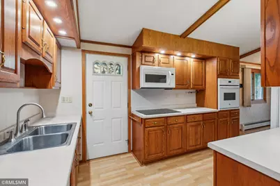 104 Bavarian Circle, Cannon Falls, MN 55009 - Photo 9