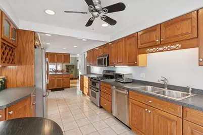 309 Sunset Drive S, Minnetonka, MN 55305 - Photo 19