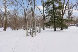 309 Sunset Dr S, Minnetonka, MN 55305 - Photo 37