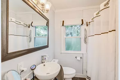 3807 Hubbard Avenue N, Robbinsdale, MN 55422 - Photo 15