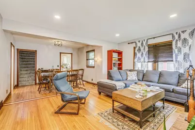 3807 Hubbard Avenue N, Robbinsdale, MN 55422 - Photo 5