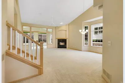 9007 Meadow Place, Savage, MN 55378 - Photo 5