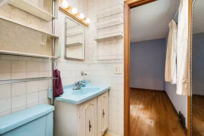 8214 32nd Place N, Crystal, MN 55427 - Photo 11