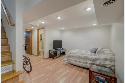 405 Robert Street S, Saint Paul, MN 55107 - Photo 23