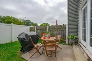 405 Robert Street S, Saint Paul, MN 55107 - Photo 13