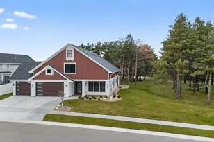 2377 Ponderosa Pl SW, Rochester, MN 55902 - Photo 3