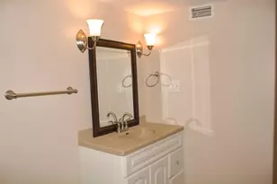 151 Mt Vernon Ave, Maplewood, MN 55117 - Photo 11