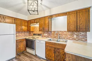 1903 113th Ln NW, Coon Rapids, MN 55433 - Photo 9