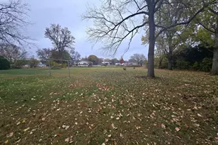 219 Fairmont Ave, Sherburn, MN 56171 - Photo 27