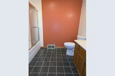 219 Fairmont Avenue, Sherburn, MN 56171 - Photo 13