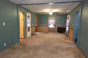 219 Fairmont Ave, Sherburn, MN 56171 - Photo 3