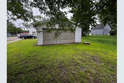 241 Webster Street N, Kasota, MN 56050 - Photo 3