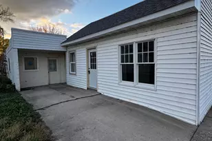 241 Webster Street N, Kasota, MN 56050 - Photo 5