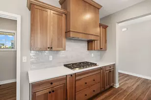 17925 Hidden Creek Trl, Lakeville, MN 55044 - Photo 15