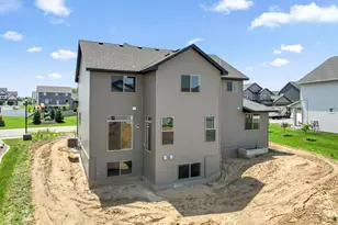 17925 Hidden Creek Trl, Lakeville, MN 55044 - Photo 5