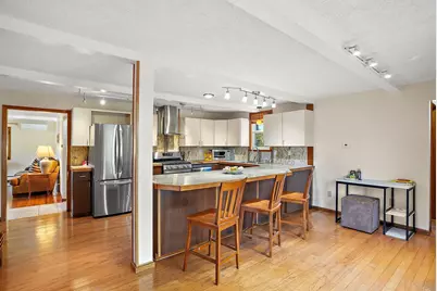 107 Hallam Avenue S, Mahtomedi, MN 55115 - Photo 5