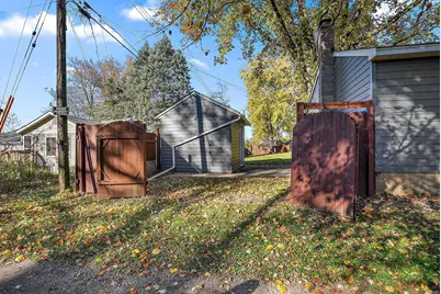 107 Hallam Avenue S, Mahtomedi, MN 55115 - Photo 37