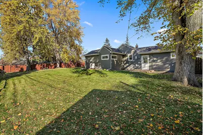 107 Hallam Avenue S, Mahtomedi, MN 55115 - Photo 33