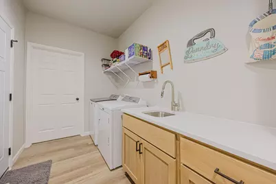 7366 29th Street S, Fargo, ND 58104 - Photo 29