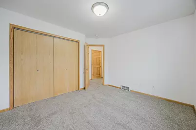 4281 Estate Drive S, Fargo, ND 58104 - Photo 23