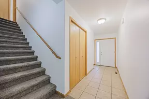 4281 Estate Dr S, Fargo, ND 58104 - Photo 5