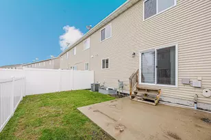 4281 Estate Dr S, Fargo, ND 58104 - Photo 35