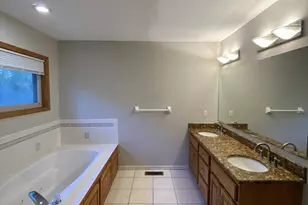 3572 Bailey Ridge Alcove, Woodbury, MN 55125 - Photo 15