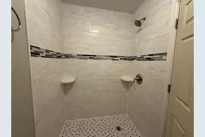 1810 1st Avenue SE, Austin, MN 55912 - Photo 11