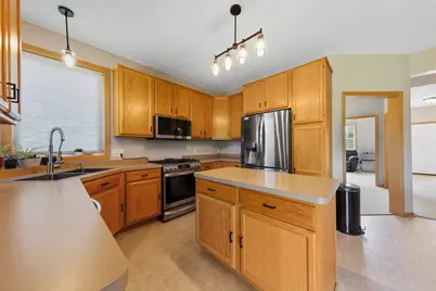 563 Summit Avenue, Dundas, MN 55019 - Photo 19