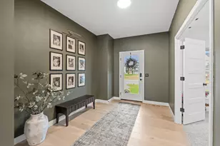 17926 Hidden Creek Trl, Lakeville, MN 55044 - Photo 3