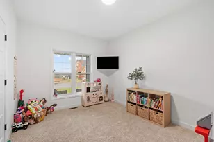 17926 Hidden Creek Trl, Lakeville, MN 55044 - Photo 5