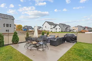 17926 Hidden Creek Trl, Lakeville, MN 55044 - Photo 45