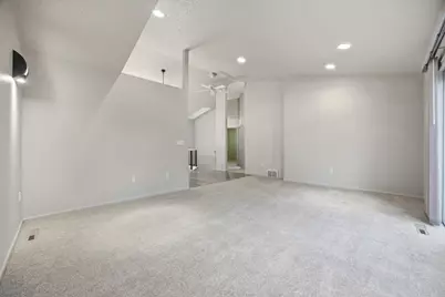 2830 Wheatland Drive S, Fargo,  58103 - Photo 11