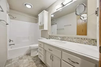 2830 Wheatland Drive S, Fargo,  58103 - Photo 23