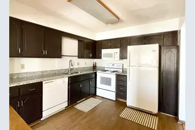 7180 Unity Avenue N, Brooklyn Center, MN 55429 - Photo 7