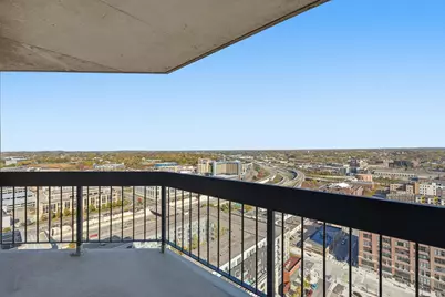 78 10th Street E #2807, Saint Paul, MN 55101 - Photo 9