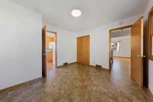 453 11th St SW, Faribault, MN 55021 - Photo 21