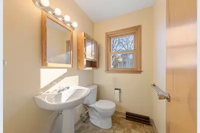 453 11th Street SW, Faribault, MN 55021 - Photo 19