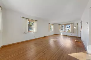 453 11th St SW, Faribault, MN 55021 - Photo 11