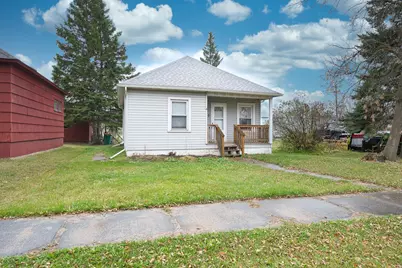 117 E Hibbing Avenue, Keewatin, MN 55753 - Photo 1