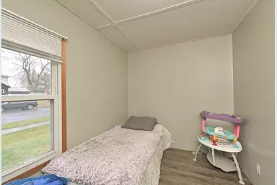 117 E Hibbing Avenue, Keewatin, MN 55753 - Photo 11