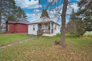 117 E Hibbing Ave, Keewatin, MN 55753 - Photo 3
